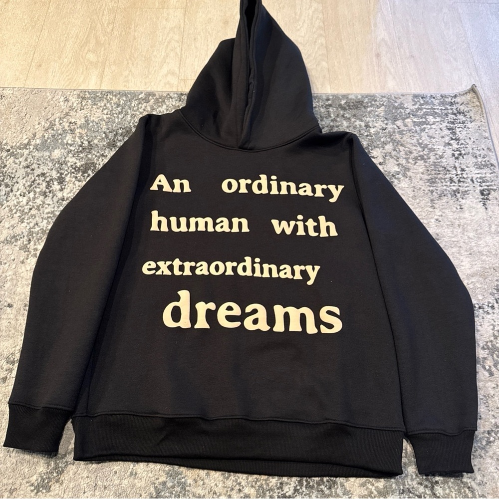 Hollywood Hideout Black Hoodie Size large